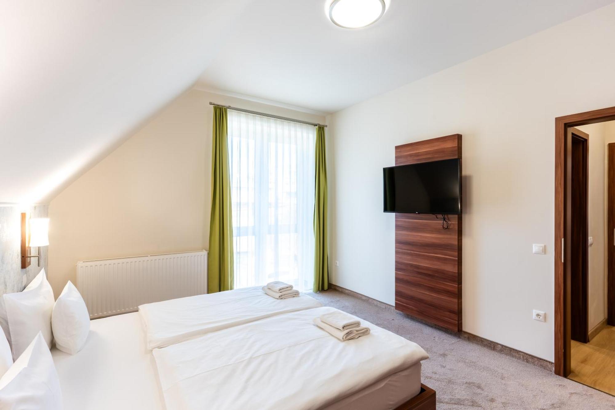 B&B Lajta Park Mosonmagyaróvár Екстериор снимка
